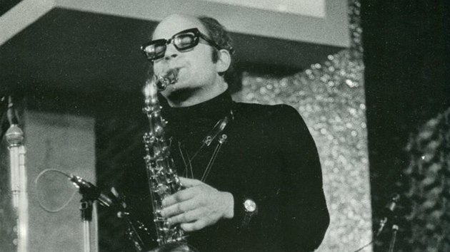 V roce 1969 hrla v Praze skupina Colosseum, jejm slistou byl saxofonista Dick Heckstall-Smith