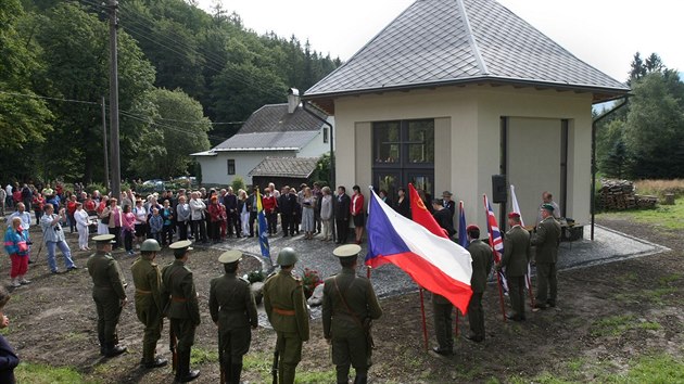 První pravoslavný kostelík a památník v Horní Lipové upomíná na válené vzn,...