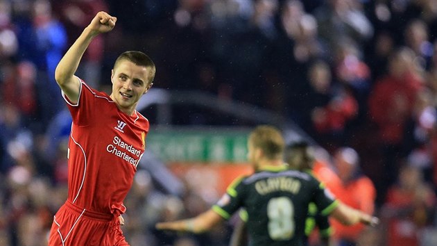 Jordan Rossiter z Liverpoolu se raduje ze svho glu proti Middlesbrough.