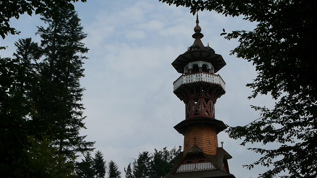 Jurkoviova rozhledna nabz zajmav pohled na msto i okoln Beskydy