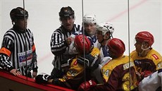 Momentka z utkání 1. hokejové ligy mezi Jihlavou a Kladnem. Momentka z utkání 1. hokejové ligy mezi Jihlavou a Kladnem.