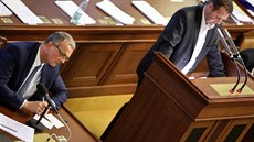 Místopředseda TOP 09 Miroslav Kalousek a komunistický poslanec Zdeněk Ondráček... Místopředseda TOP 09 Miroslav Kalousek a komunistický poslanec Zdeněk Ondráček...