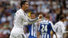 Cristiano Ronaldo z Realu Madrid slaví pesný zásah proti La Coruni.