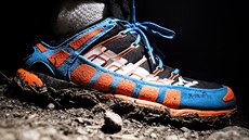 Inov-8 X-talon 212 se po letech dočkal nových barev a široké konstrukce. Inov-8 X-talon 212 se po letech dočkal nových barev a široké konstrukce.