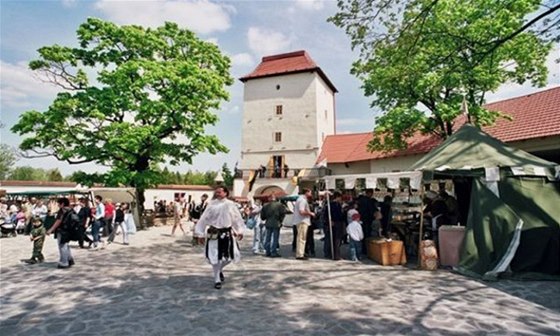 Slezskoostravský hrad nyní nov láká mimo jiné na Muzeum záhad.