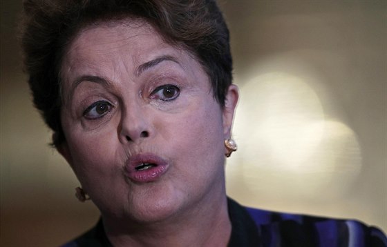 Brazilská prezidentka Dilma Rousseffová bhem tiskové konference (1. íjna...