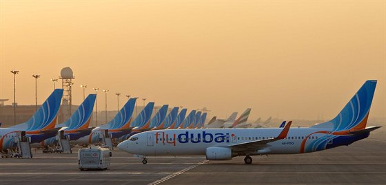 Flotilu leteck spolenosti FlyDubai tvo vhradn letadla Boeing 737-800.