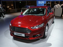 Nový Ford Mondeo konen míí po dvou letech odklad z Paíe do prodeje. eská...