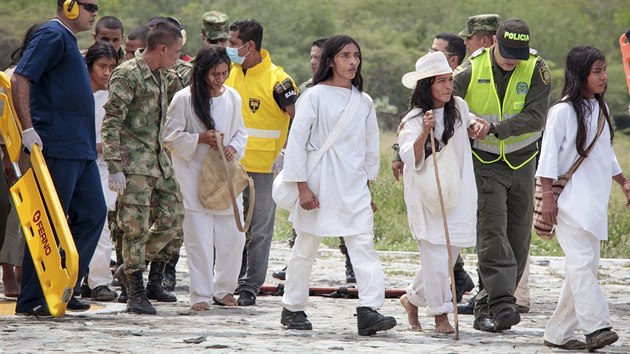 Kolumbijt zchrani vedou rann na vojenskou zkladnu.