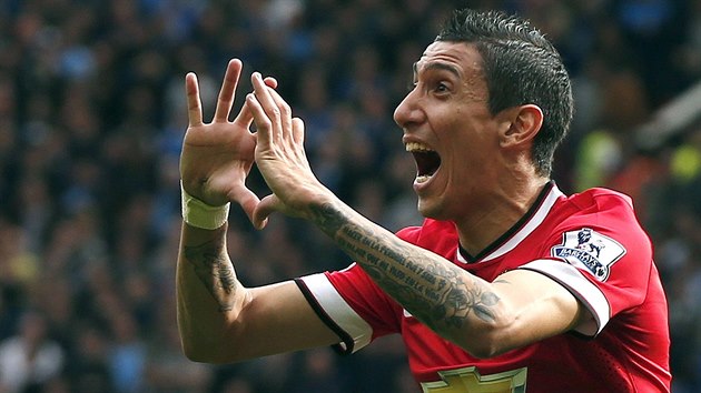 GL! Angel Di Maria, fotbalista Manchesteru United, slav gl v utkn anglick ligy proti Evertonu.