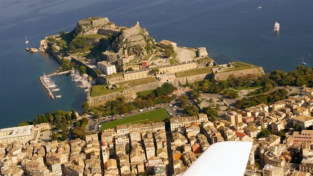 Star msto a pevnost Korfu