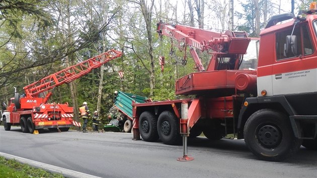 Traktor havaroval u Louovic na Krumovsku.