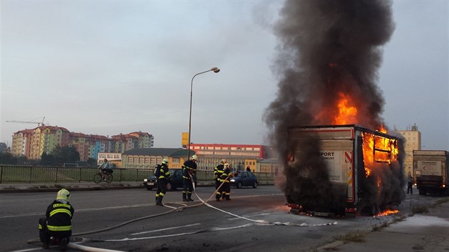 Por polskho kamionu zkomplikoval ve tvrtek rno dopravu na hlavnm tahu Olomouc.