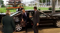 Anders Fogh Rasmussen poslední den v centrále NATO v Bruselu jako generální... Anders Fogh Rasmussen poslední den v centrále NATO v Bruselu jako generální...