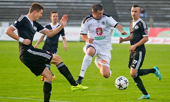 Momentka z duelu Hradec Králové - eské Budjovice.