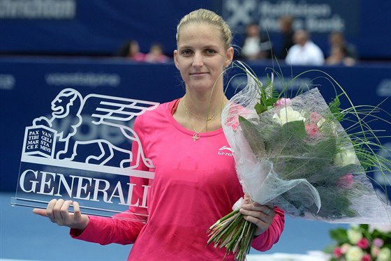 Karolína Plíková se raduje z vítzství na turnaji v Linci.