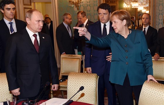 Ruský prezident Vladimir Putin a nmecká kancléka Angela Merkelová (Milán, 17....