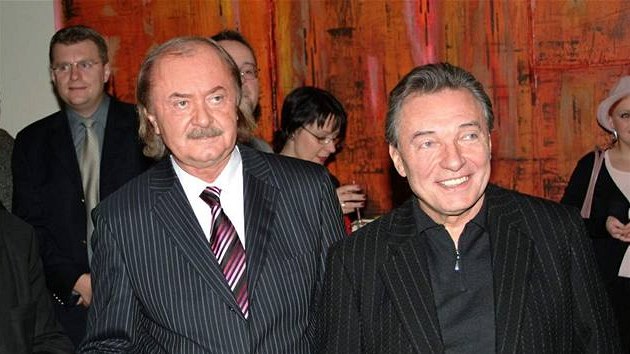 Karel Gott a Frantiek Janeek na ktu desky Mj strn andl v roce 2009