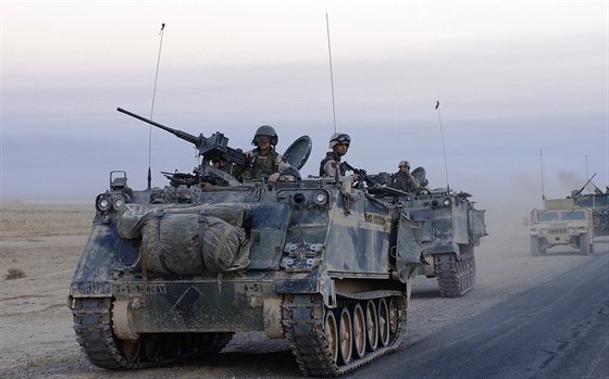 Armádní M113 bhem druhé války v Iráku v roce 2004