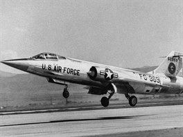 Kdy u byla primárním hlediskem pi návrhu Starfighteru vysoká rychlost, bylo...