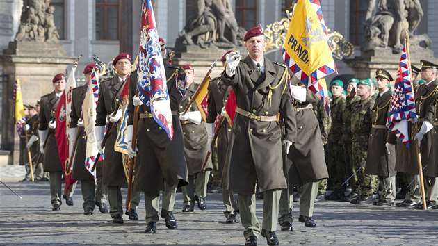 Slavnostn psaha vojk Armdy esk republiky.