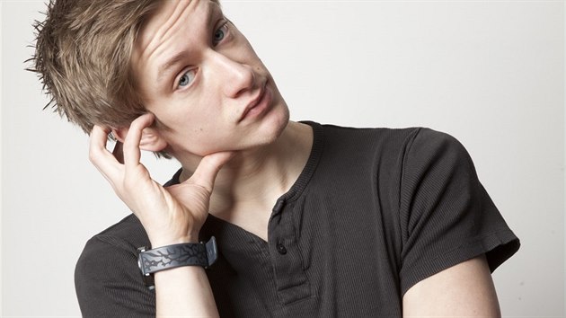 Nadje stand-up show Daniel Sloss