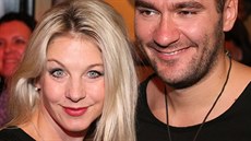 Sabina Laurinová a Marek Ztracený se spolu ukázali na křtu CD Janka Ledeckého a... Sabina Laurinová a Marek Ztracený se spolu ukázali na křtu CD Janka Ledeckého a...