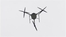 Bezpilotní dron, který vyvinuli ve Vojenském technickém ústavu letectva a... Bezpilotní dron, který vyvinuli ve Vojenském technickém ústavu letectva a...