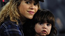 Shakira a její syn Milan (Barcelona, 18. října 2014) Shakira a její syn Milan (Barcelona, 18. října 2014)