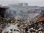 Slumy okolo Accry jsou podle ad velkm problmem. Jejich znien vak podle...