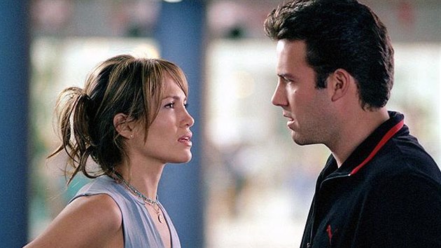 Jennifer Lopezov a Ben Affleck ve filmu Lska s rizikem (2003)