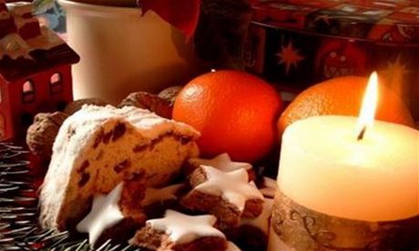 Vyzkouet si mete napíklad peení vánoních dobrot a zdobení perník