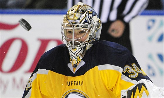 Michal Neuvirth v brance Buffala Sabres