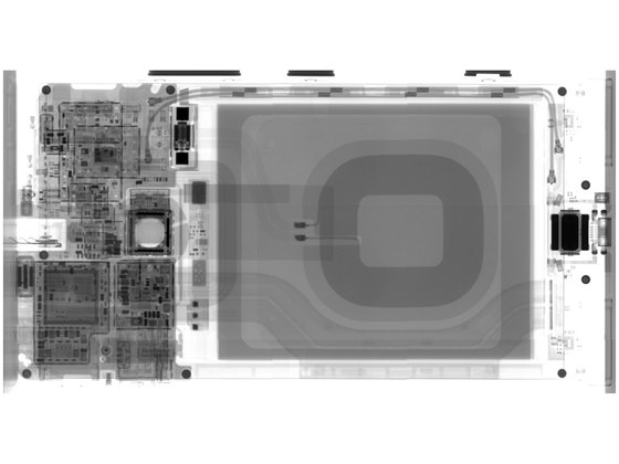 Rentgenový snímek Nokia Lumia 1520