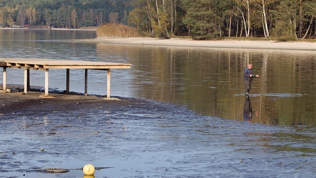 Zsti vyputn Mchovo jezero.