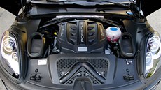 Porsche Macan Turbo Porsche Macan Turbo