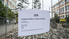 Pozemek ped vstupem do Domu kultury rozebrala spolenost MH - Investment,...