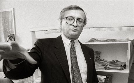 Libor evík se stal éfredaktorem Mladé fronty 20. listopadu 1989