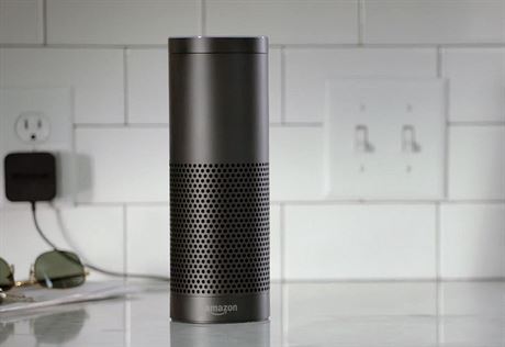 Chytrý reproduktor Amazon Echo se me stát domácím odposlechem