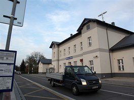 Ndra Brno-Chrlice, kter vyhrlo anketu o nejhez vlakovou stanici v esku...