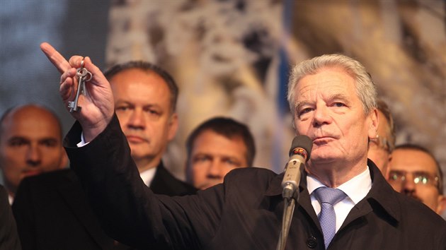 Nmeck prezident Joachim Gauck na Albertov (17. listopadu 2014).