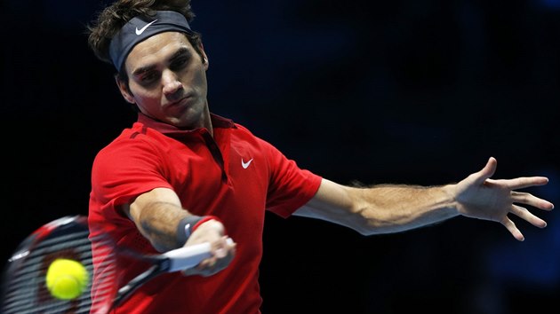 Roger Federer v utkn Turnaje mistr posl m na Keie Niikoriho.