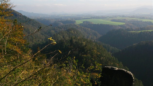 V dli se matn rsuje Kaiserkrone a Zirkelstein.