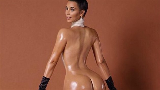 Kim Kardashianov v magaznu Paper (listopad 2014)