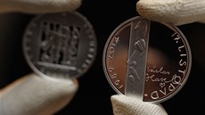 Pamtní mince k 25. výroí sametové revoluce.