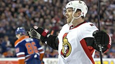 Útočník Milan Michálek z Ottawy se raduje z gólu v duelu s Edmontonem. Útočník Milan Michálek z Ottawy se raduje z gólu v duelu s Edmontonem.