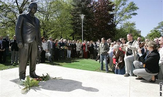 Slavnostní odhalení sochy Jana A. Bati ve Zlín