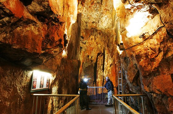 Karlovarský kraj spolu s dalími hornickými památkami nominoval na zápis do seznamu UNESCO také dl Mauritius na Hebené u Abertam.