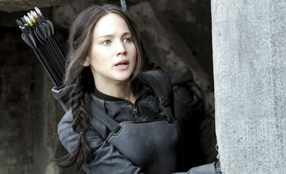 Jennifer Lawrencová ve filmu Hunger Games: Síla vzdoru 1. ást (2014)
