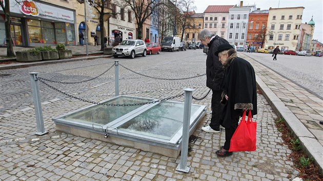 Cestou kompromis vzniklo dlo, kter estetickou krsu nepobralo.